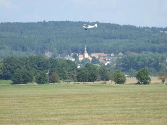 Aeroklub Hořice-Den otevřeného letiště 10.9.2016 - Obec Holovousy