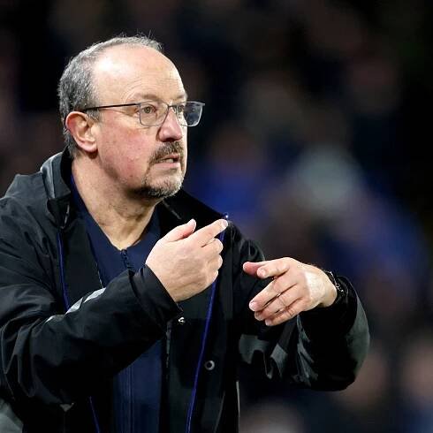 Everton’s reaction pleases Rafael Benitez in hard-fought FA Cup victory at Hull