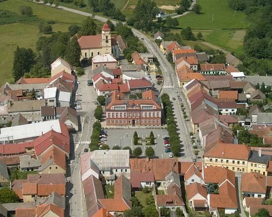 ZŠ SIRA NICHOLASE WINTONA Kunžak - Živéfirmy.cz