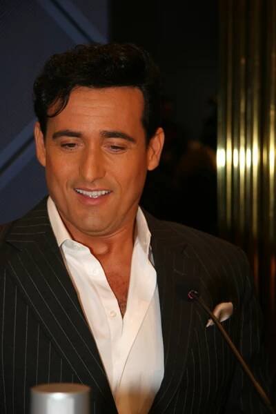 Carlos Marín - Wikipedia