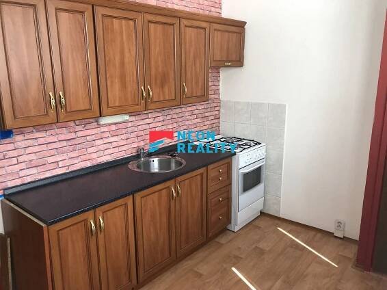 Pronájem bytu 2+1 v Orlové Lutyni na ulici Osvobození | Reality.iDNES.cz 