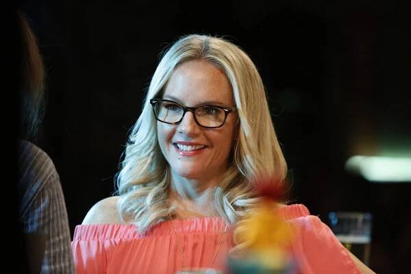 Lucifer - Kousky dámy - Z filmu - Rachael Harris