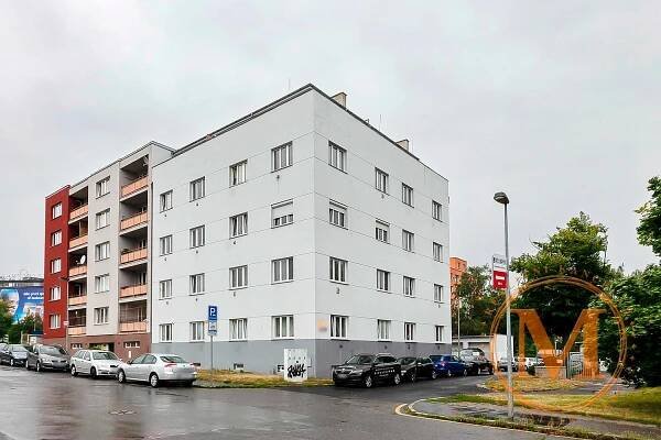 Pronájem Byt 2+kk, Hodonínská, Praha 4 - Michle