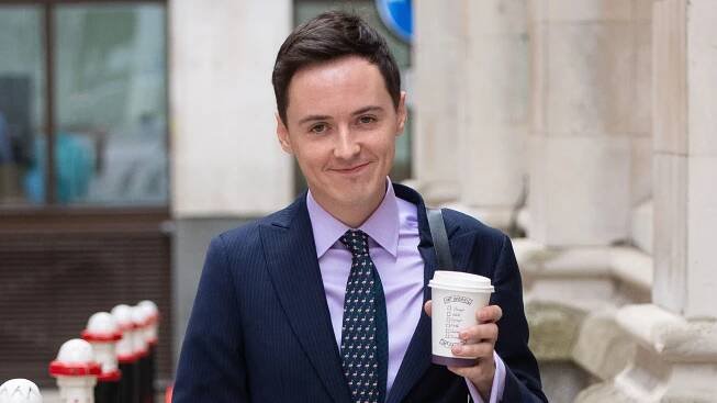 Prosecutor criticises ‘sinister’ Met for investigating Darren Grimes over interview