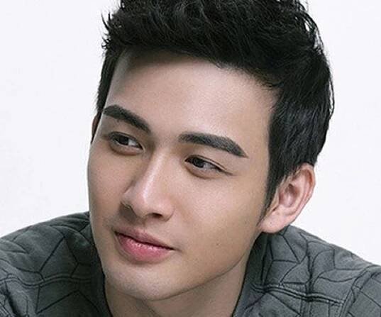 Vin Zhang Biography - Facts, Childhood, Family Life & Achievements