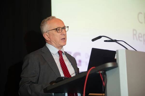Jan Tombiński, Chargé d’Affaires a. i. of the Republic of Poland in the Federal Republic of Germany, giving his welcome address
