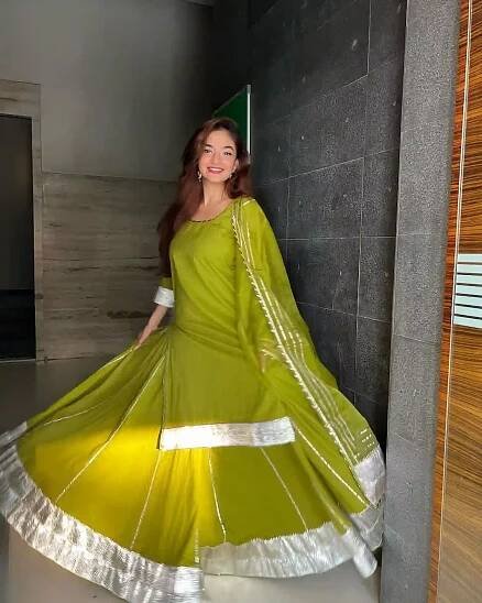 Anushka Sen 9