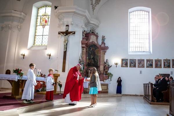 BIŘMOVÁNÍ 29.9.2018 - Římskokatolická farnost Lomnice nad Popelkou