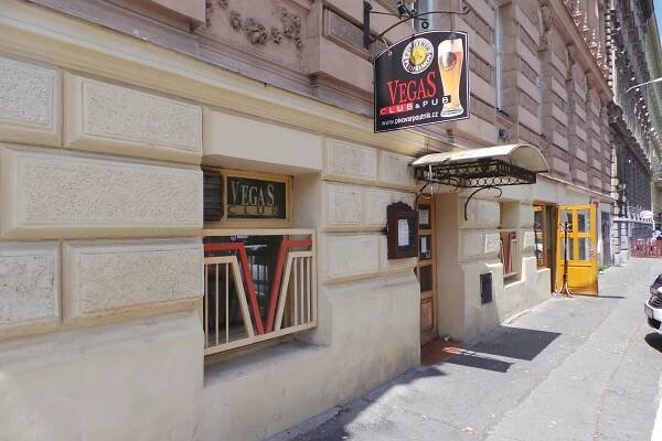 První Doubravnická restaurace foto 1