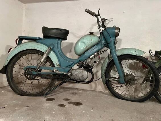 JAWA STADION S22 - Auto-moto