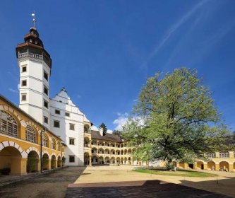Zámek Velké Losiny - Turistický informační portál Olomouckého kraje