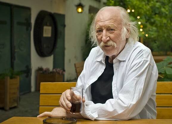 Der ewige Dienstmann - Hans Moser im Porträt - Z filmu