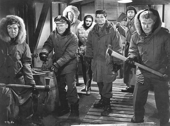 Kenneth Tobey, Margaret Sheridan, Dewey Martin - Věc - Z filmu
