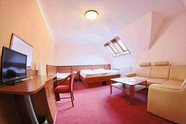 Hotel Koruna Karlštejn foto 11