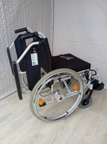 REPAS: Invalidní vozík B+B, pro dospívající, šíře sedu 37 cm