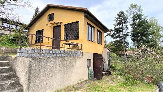 Prodej zděné chaty s výhledem, Brno-Jundrov – QARA