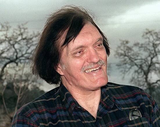 Zemřel Richard Kiel, který hrál v bondovkách legendárního Zuba