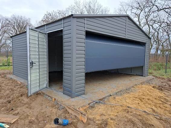 Plechová moderná garáž ROLL UP 6x5,8m | garazeplechove.sk