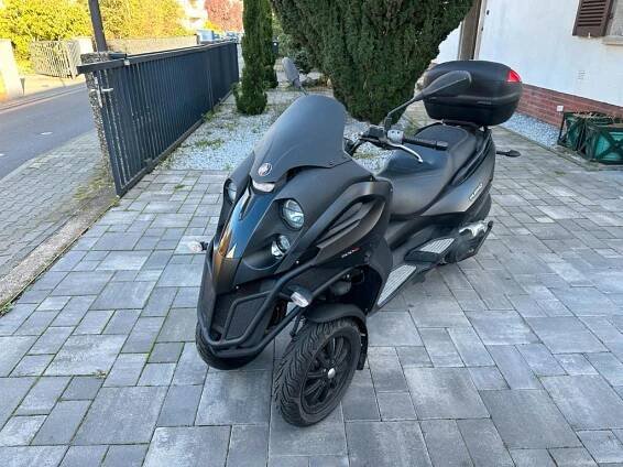 Gilera Fuoco 500 Ie mit Autoführerschein fahrbar - GILERA MOTORRAD