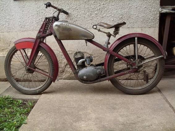 Jawa Robot . - Auto-moto