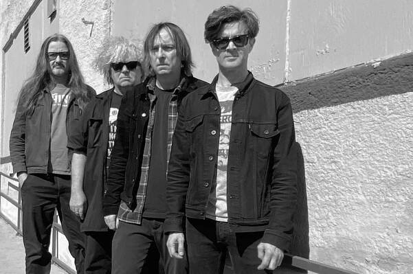 Melvins and Redd Kross Announce Fall 'Stop Your Whining' Tour