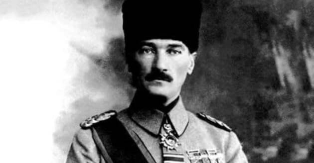 Před 103 lety rozpoutal Mustafa Kemal Atatürk tureckou válku za nezávislost