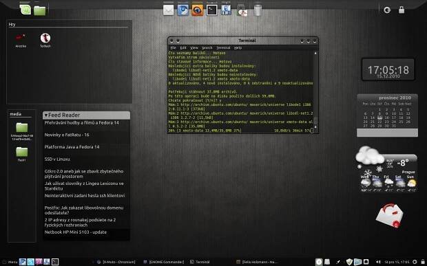 debian based gnome linux - desktop