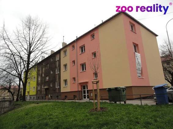 Pronájem bytu 1+1 49 m², Karolíny Světlé, Chomutov