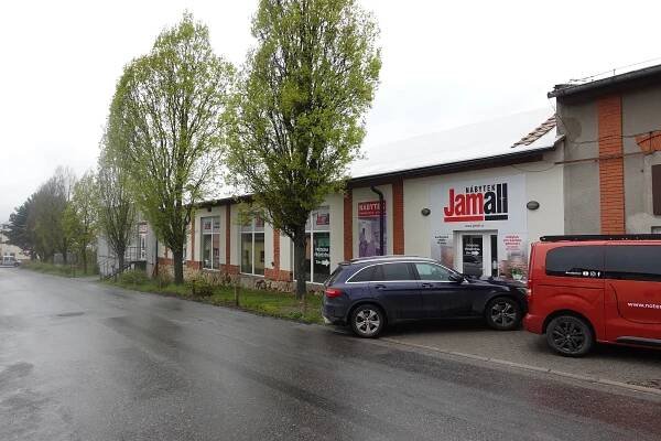Pronájem obchodních prostor včetně parkovacích  míst, Svitav - 2
