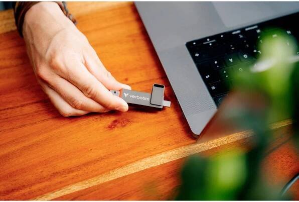 Verbatim Dual QuickStick USB flash disk Retail 1 TB stříbrná 32043 USB-C™ (USB 3.2 Gen 1), USB 3.2 (Gen 1x1)
