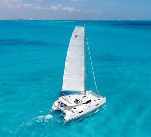 Luxury Catamaran Archives - Experiencias Cancun