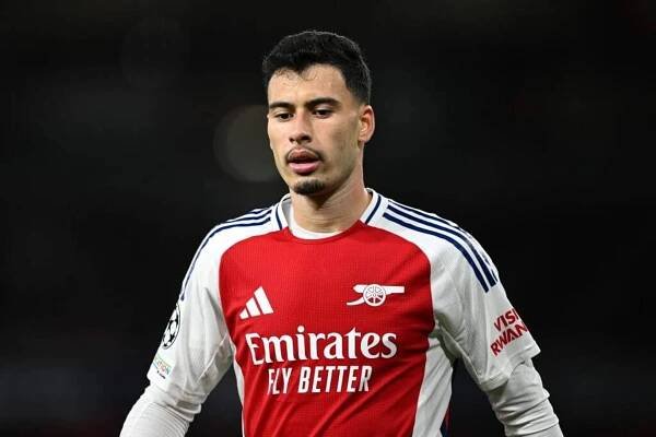 Arsenal's Gabriel Martinelli returns to matchday squad for Manchester United trip