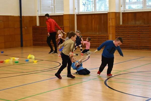 Sport i zábava. Jesenické děti si užily školu pohybu