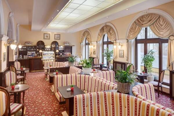 5* pobyt v Mariánkách: polopenze a luxusní wellness nebo i masáž a procedury