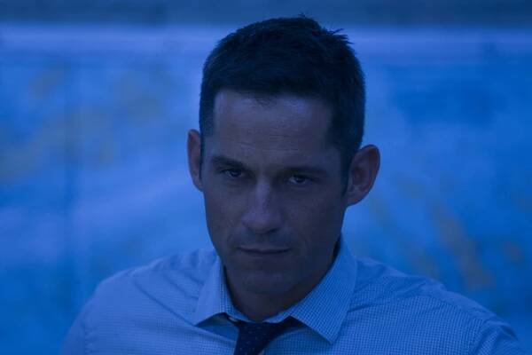 Bloodline - Part 10 - Z filmu - Enrique Murciano