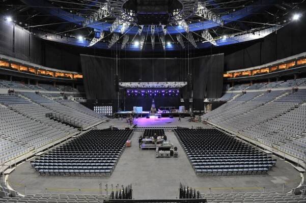 Foto koncerty – O2 arena Praha – 21. -24. 10. 2013 | Jarek Nohavica