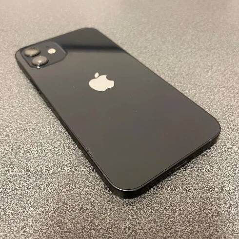 Apple iPhone 12 64GB Black, Stav A+++ - Mobily a chytrá elektronika