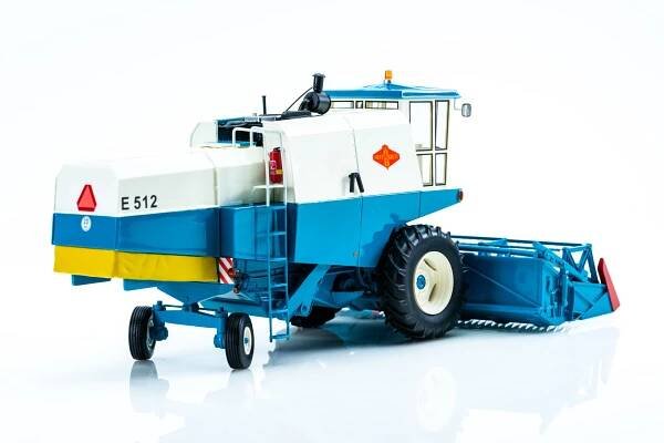 Kombajn Fortschritt E 512 "skleník" | Modelsnavigator.com