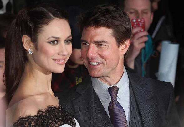 Olga Kurylenko a Tom Cruise.