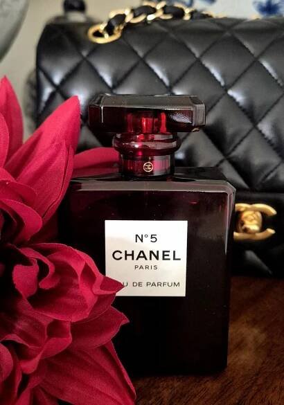 Chanel No 5 Eau de Parfum Red Edition Chanel pro ženy