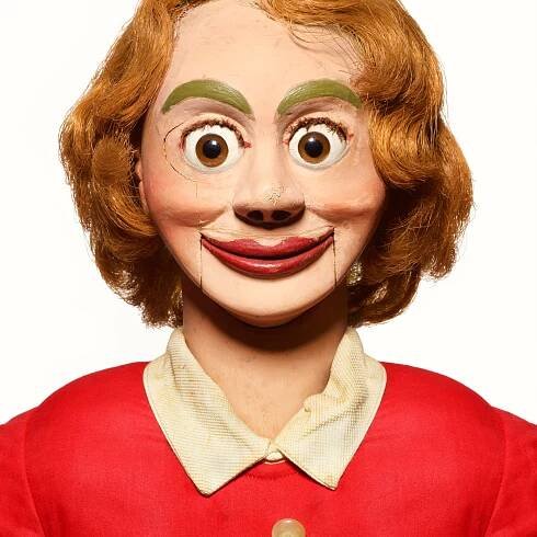 Matthew Rolston, Ayre Girl, from the series “Talking Heads.”