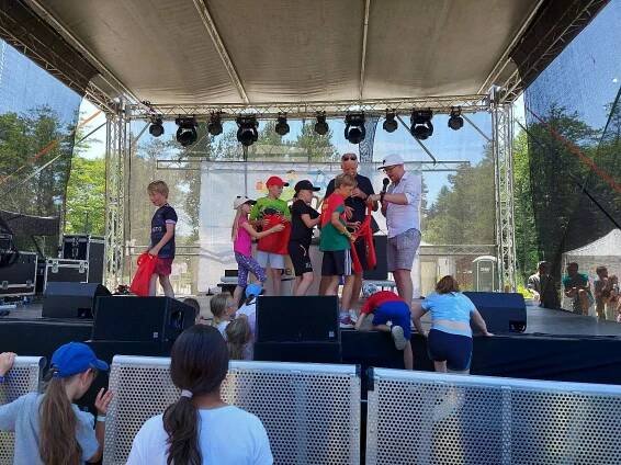 Novák Fest přilákal do Příbrami stovky návštěvníků: sport, hudba i hvězdní hosté