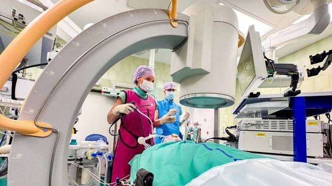 Unikátní operace v pražském Motole: Transplantovali jí plíce už potřetí!