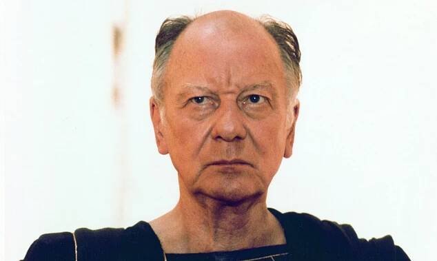 Caligula - Z filmu - John Gielgud