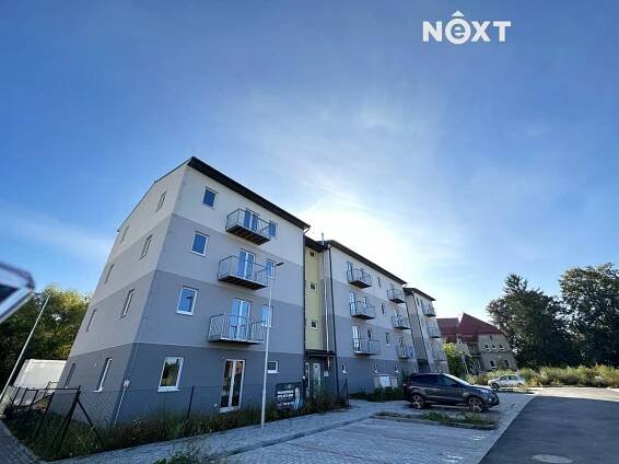 Pronájem Byt 2+kk, Nádražní, Hrochův Týnec, okres Chrudim