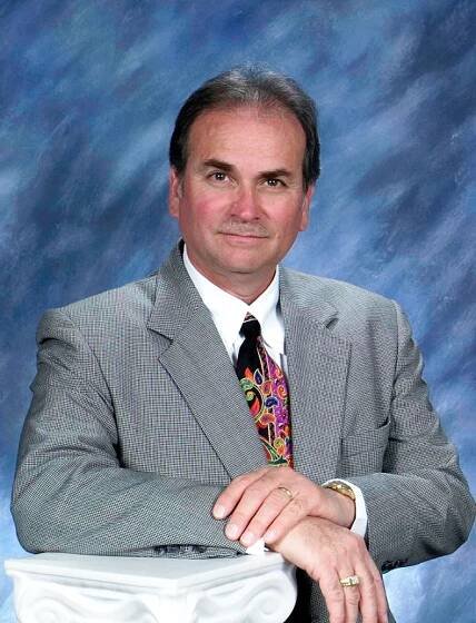 Dr. Paul Montalvo, Pastor 