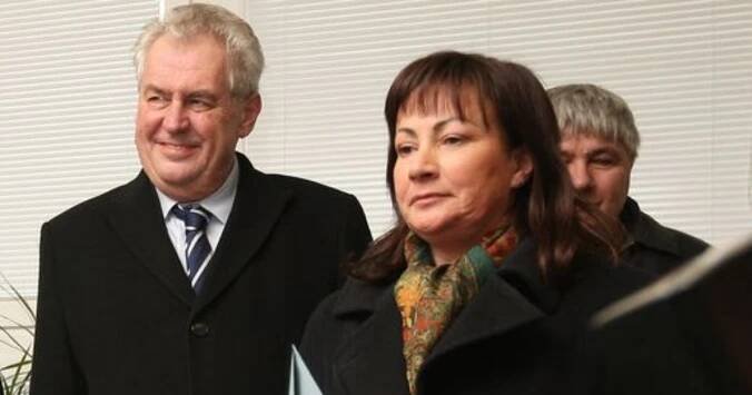 Manželka Miloše Zemana oslavila 60. narozeniny. Bývalý prezident jí splnil celoživotní sen. Tohle byste do něj v životě neřekli