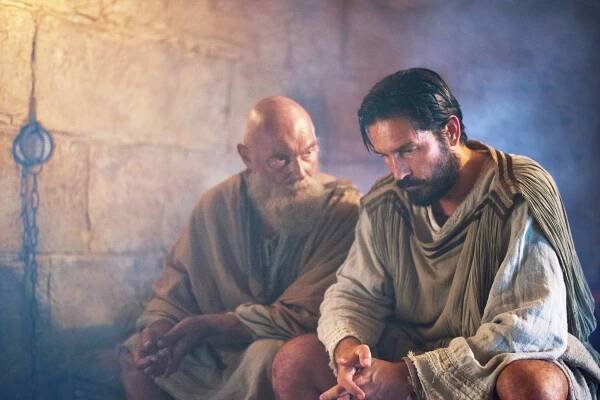 James Faulkner, Jim Caviezel - Apoštol Pavel - Z filmu