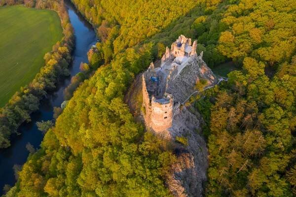 Střední Hron a okolí – skvělá dovolená na vodě i kolem ní