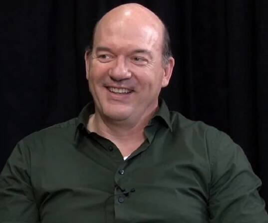 John Carroll Lynch Biography - Facts, Childhood, Family Life & Achievements